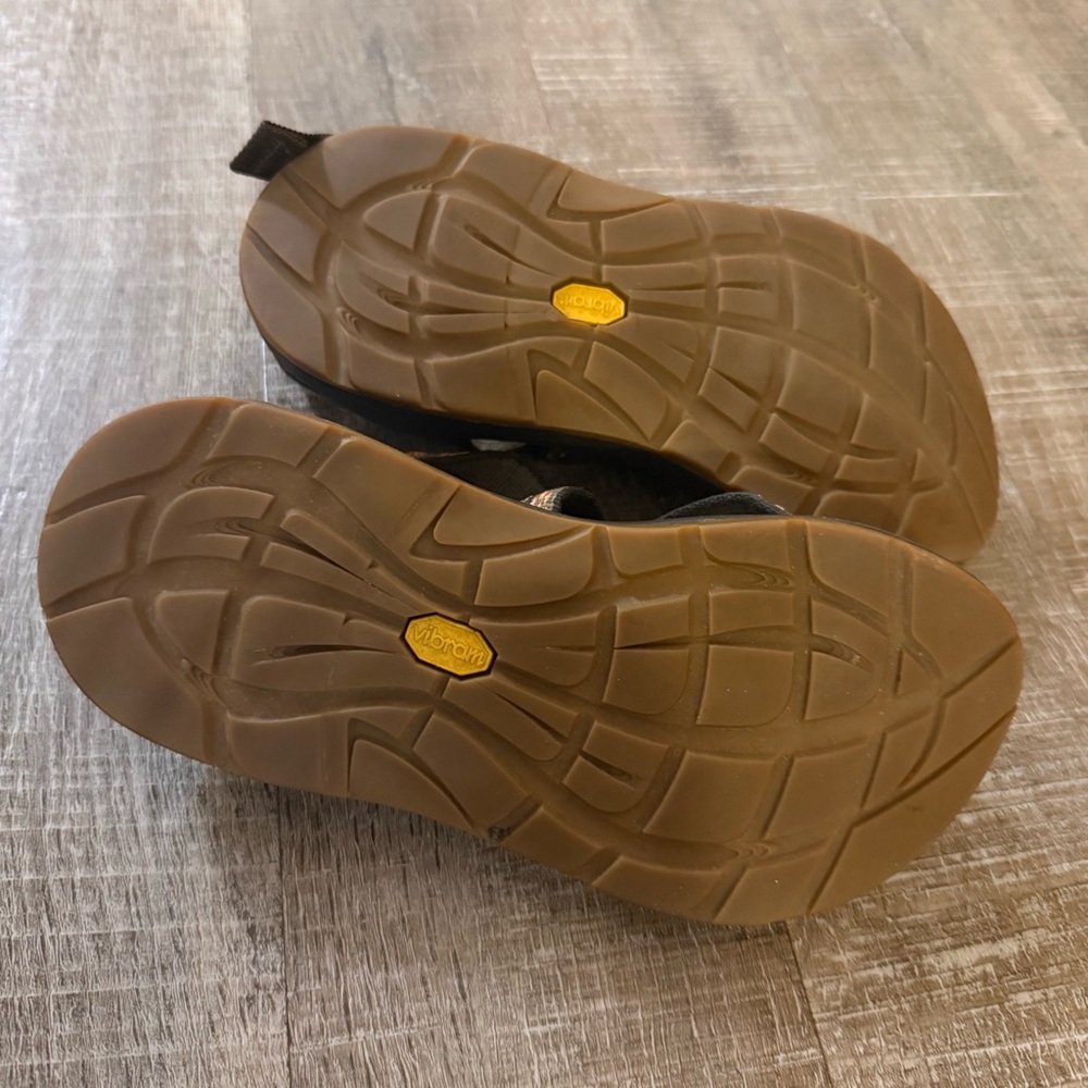 Chaco Z2 Yampa Brown and Orange Coral Flower Cherry Blossom Neutral Sandals - Picture 6 of 8